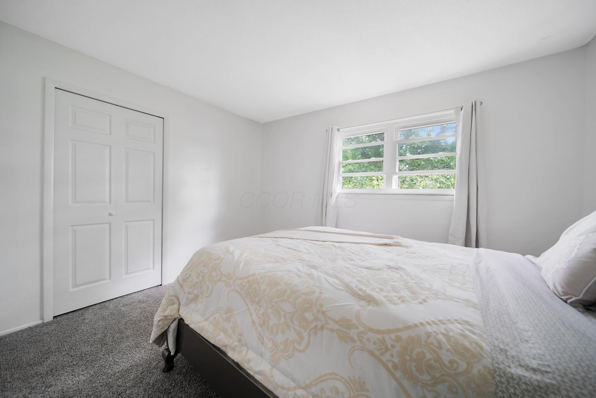 4861 Warminster Drive, Columbus, Ohio image 26