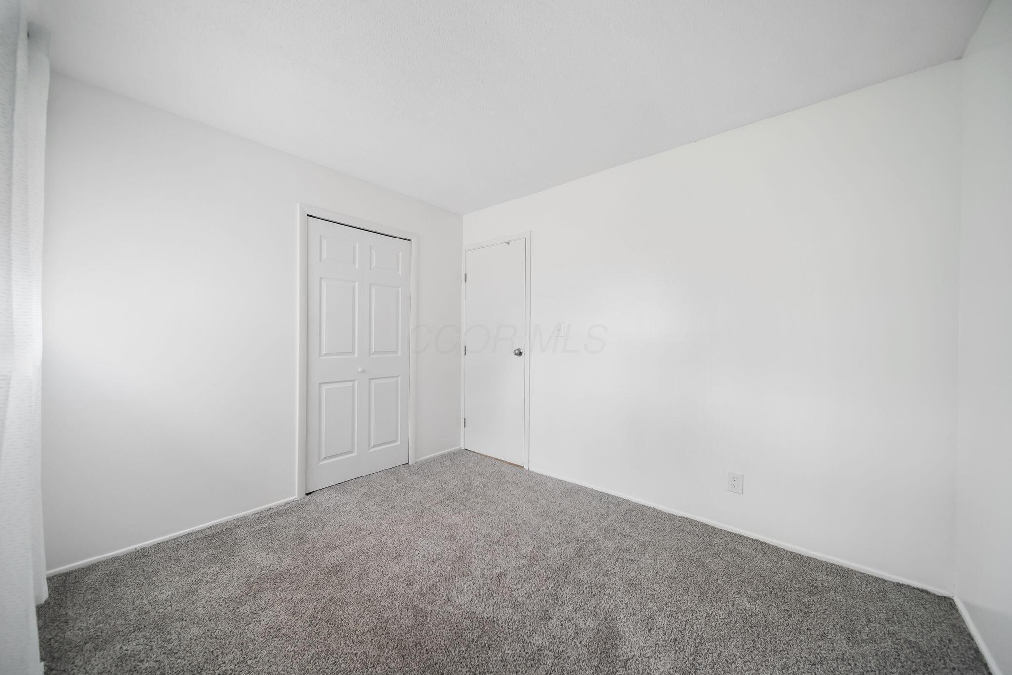 4861 Warminster Drive, Columbus, Ohio image 29