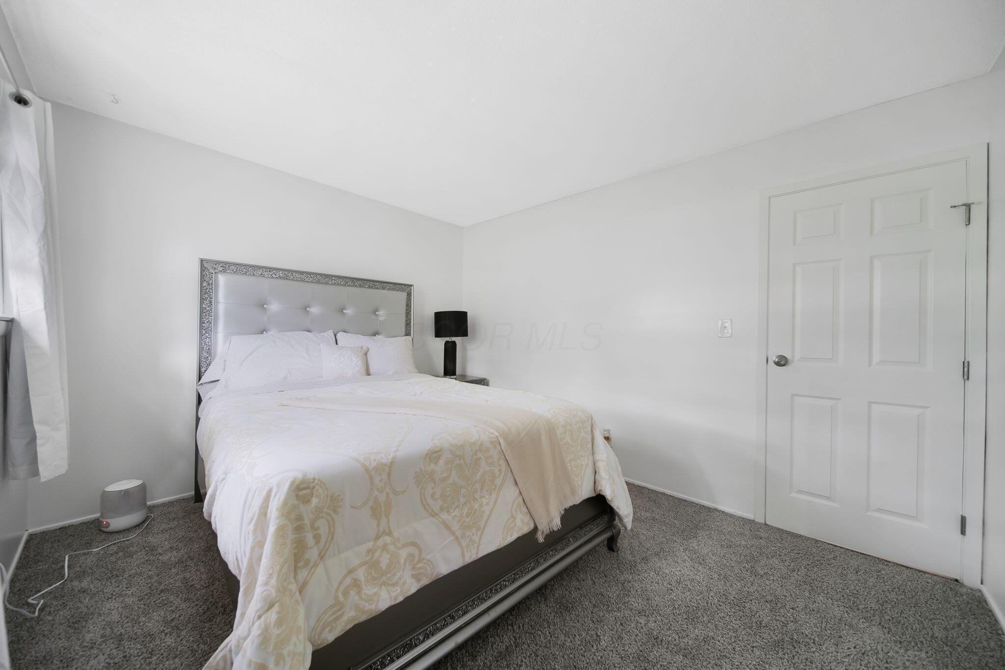 4861 Warminster Drive, Columbus, Ohio image 25