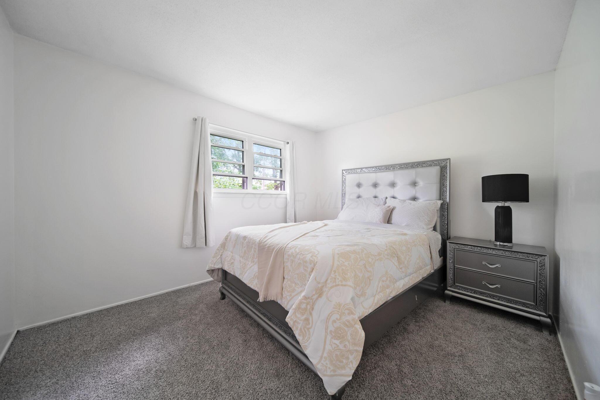 4861 Warminster Drive, Columbus, Ohio image 24