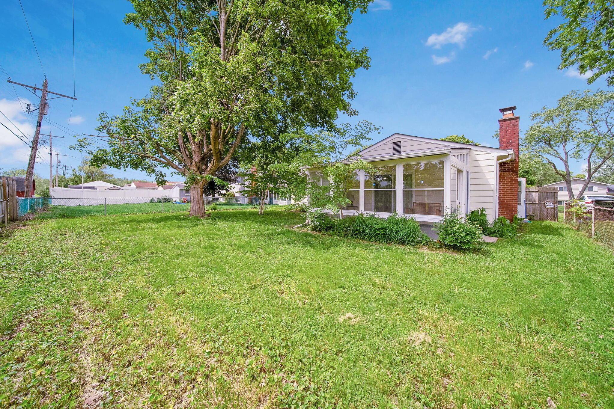 4861 Warminster Drive, Columbus, Ohio image 38