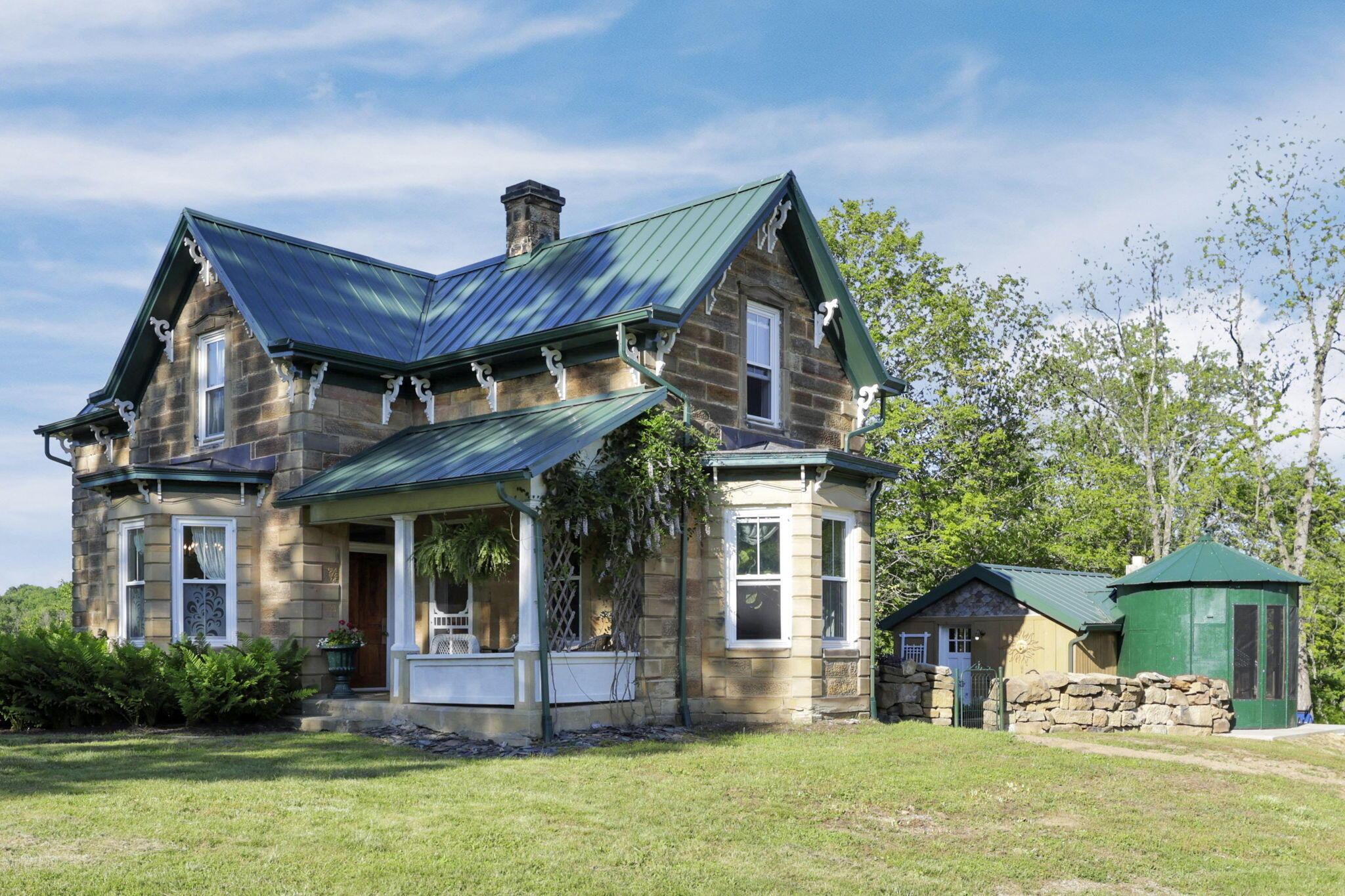24754 Shurtz Road, New Plymouth, Ohio image 4