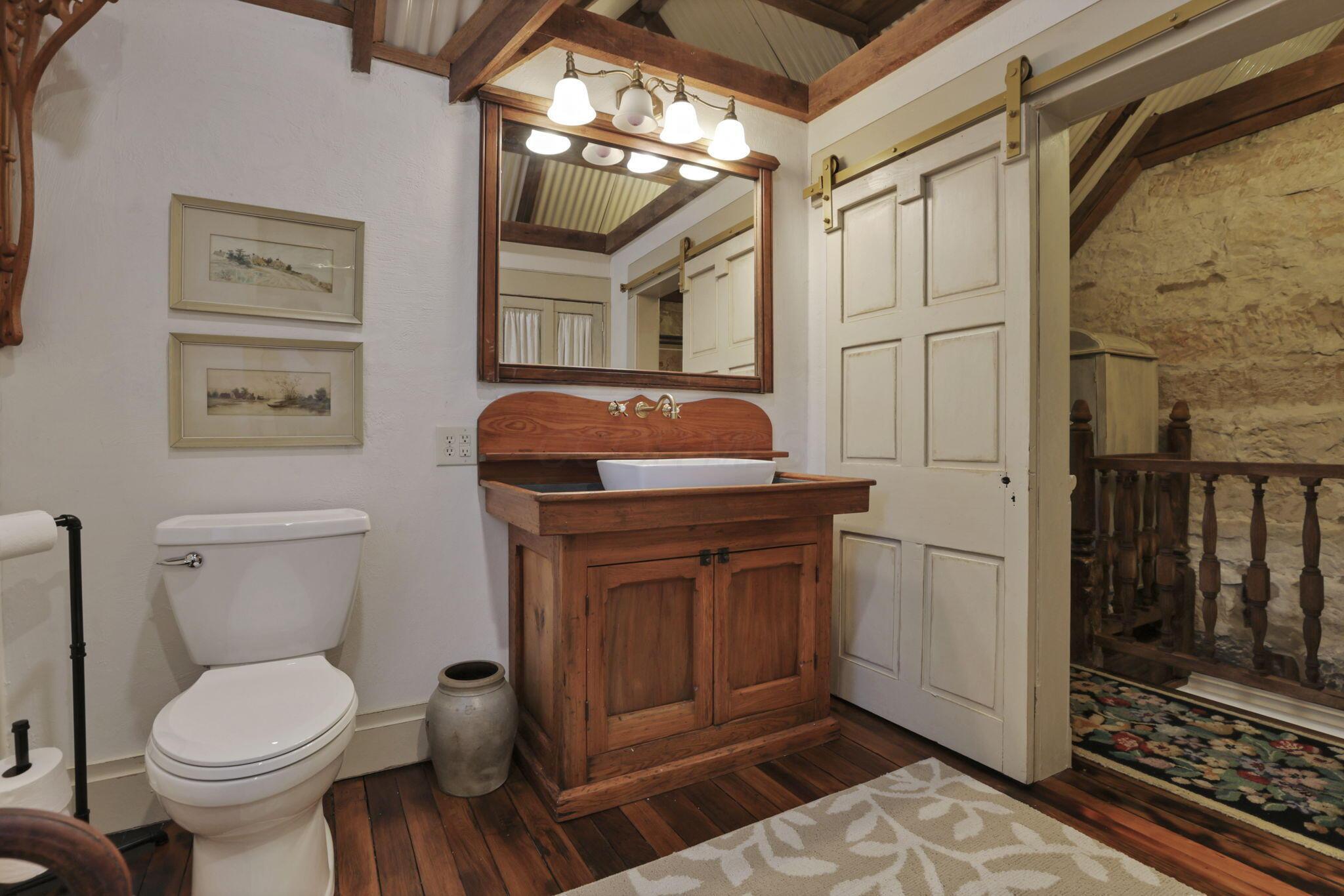 24754 Shurtz Road, New Plymouth, Ohio image 43
