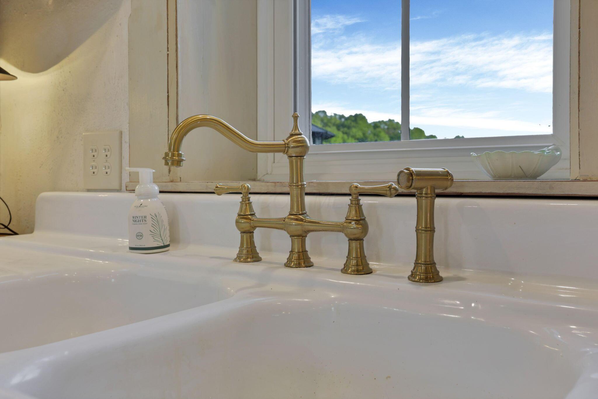24754 Shurtz Road, New Plymouth, Ohio image 25