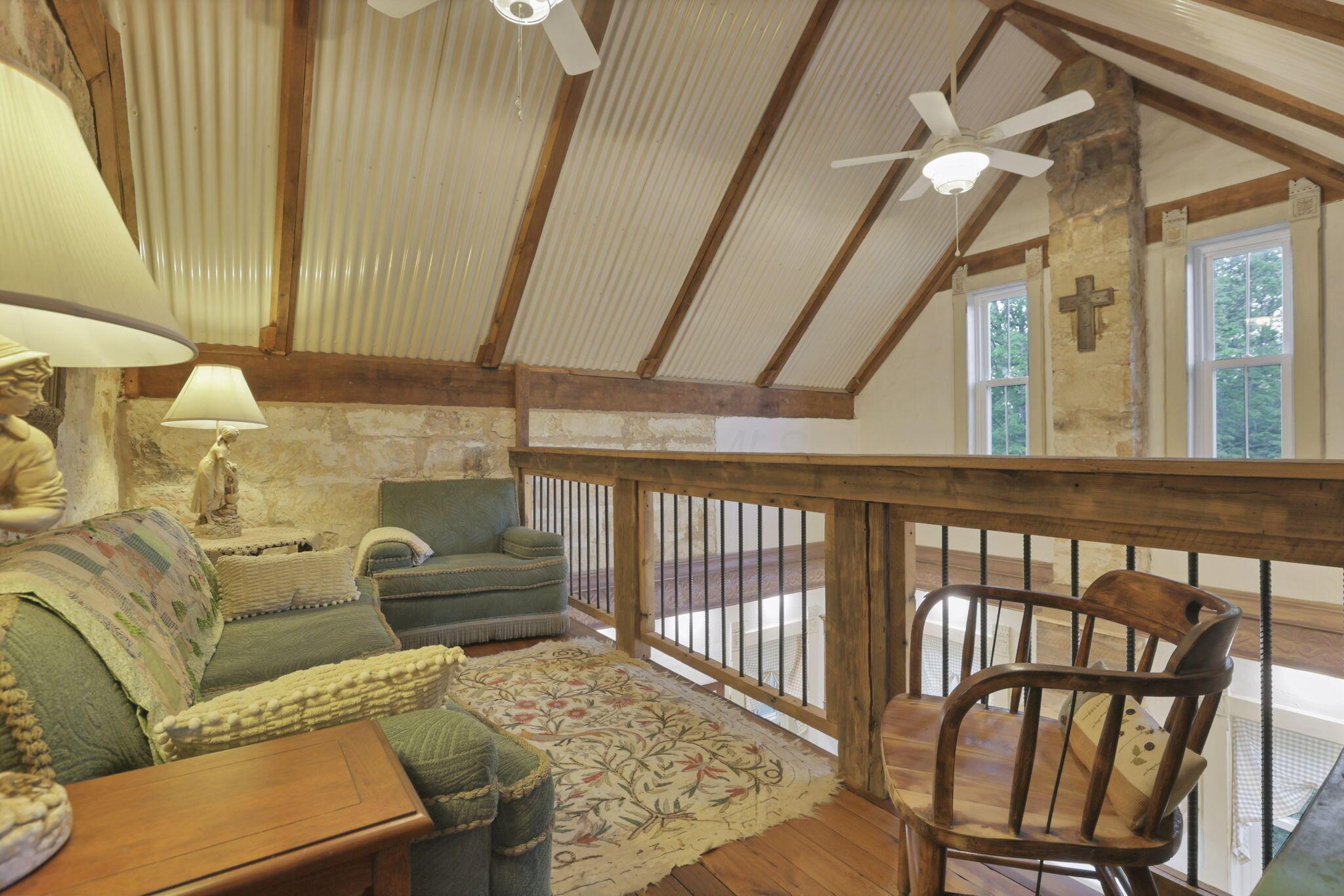 24754 Shurtz Road, New Plymouth, Ohio image 34