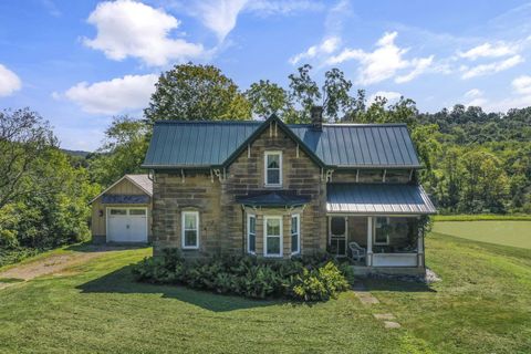 Homes For Sale - 24754 Shurtz Road<br/> Vinton County, New Plymouth, OH 45654