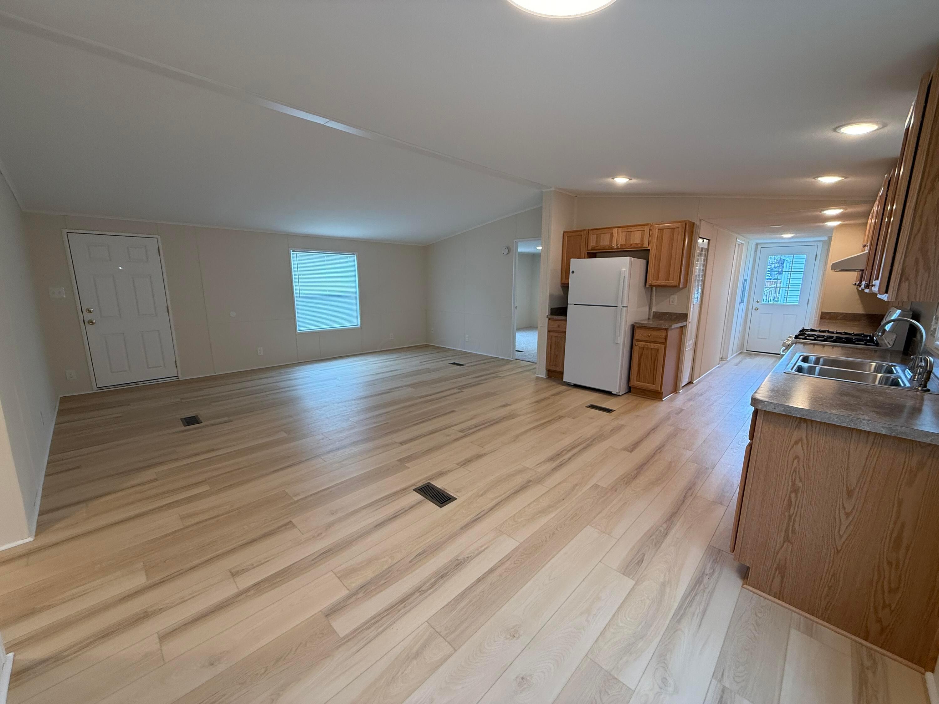 45 Winter Pine Drive, Delaware, Ohio image 8