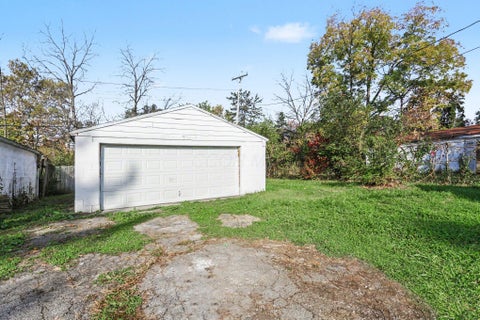 Tiny photo for 2331 Bancroft Street, Columbus, OH 43211 (MLS # 226040963)