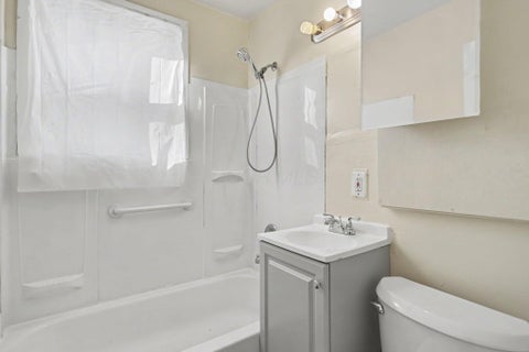 Tiny photo for 2331 Bancroft Street, Columbus, OH 43211 (MLS # 226040963)