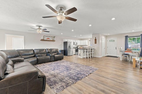 Tiny photo for 345 W High Street, Amanda, OH 43102 (MLS # 226039267)