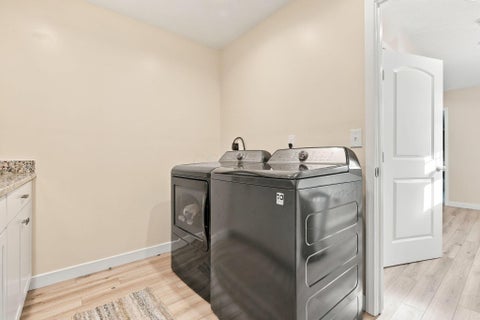 Tiny photo for 345 W High Street, Amanda, OH 43102 (MLS # 226039267)