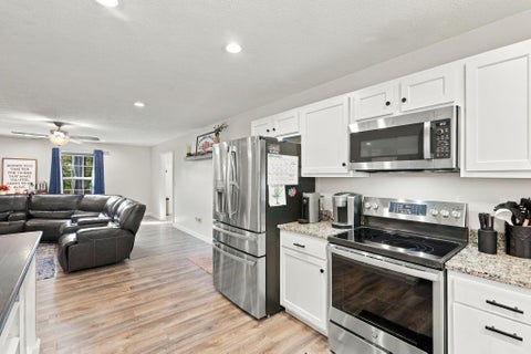 Tiny photo for 345 W High Street, Amanda, OH 43102 (MLS # 226039267)