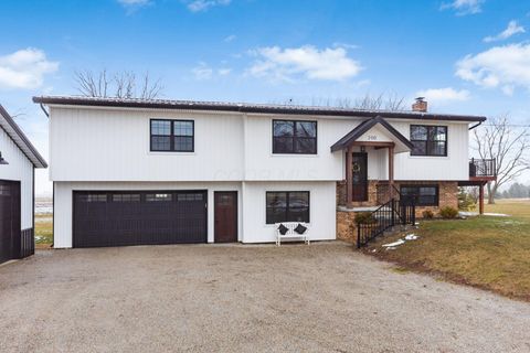 Photo of 200 Josiah Morris Road, London, OH 43140 (MLS # 226006279)