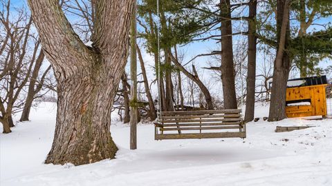 Tiny photo for 400 Garden Avenue, Newark, OH 43055 (MLS # 226003147)