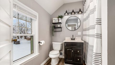 Tiny photo for 400 Garden Avenue, Newark, OH 43055 (MLS # 226003147)