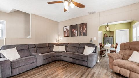 Tiny photo for 400 Garden Avenue, Newark, OH 43055 (MLS # 226003147)