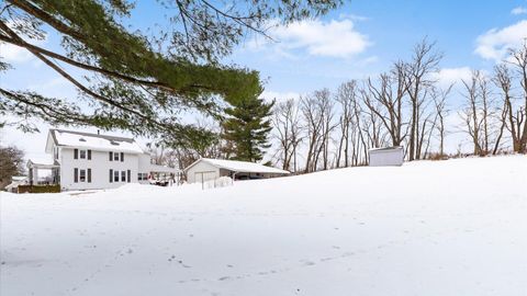 Tiny photo for 400 Garden Avenue, Newark, OH 43055 (MLS # 226003147)