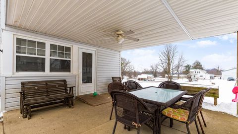 Tiny photo for 400 Garden Avenue, Newark, OH 43055 (MLS # 226003147)