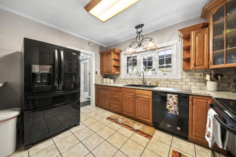 Tiny photo for 629 Arch Street, Chillicothe, OH 45601 (MLS # 226036121)