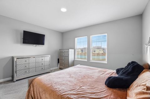 Tiny photo for 1496 Raley Way, Columbus, OH 43228 (MLS # 226005533)