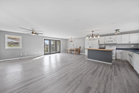 Photo of 1818 Lucks Road, Reynoldsburg, OH 43068 (MLS # 225041926)