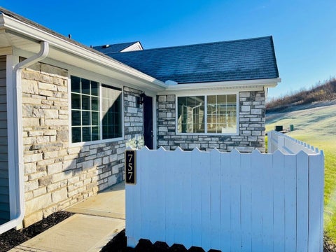 Featured picture for the property 223030855