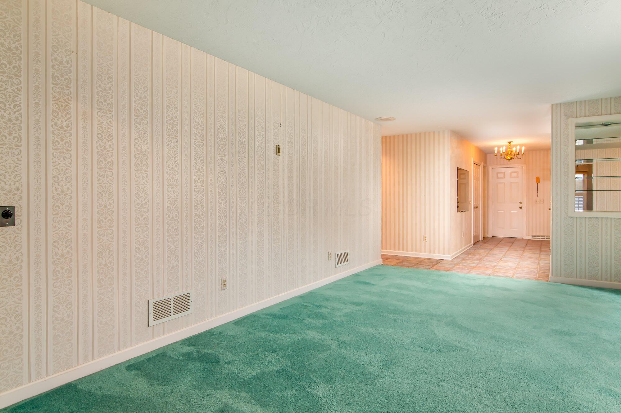 111 Vernonview Court, Mount Vernon, Ohio image 8