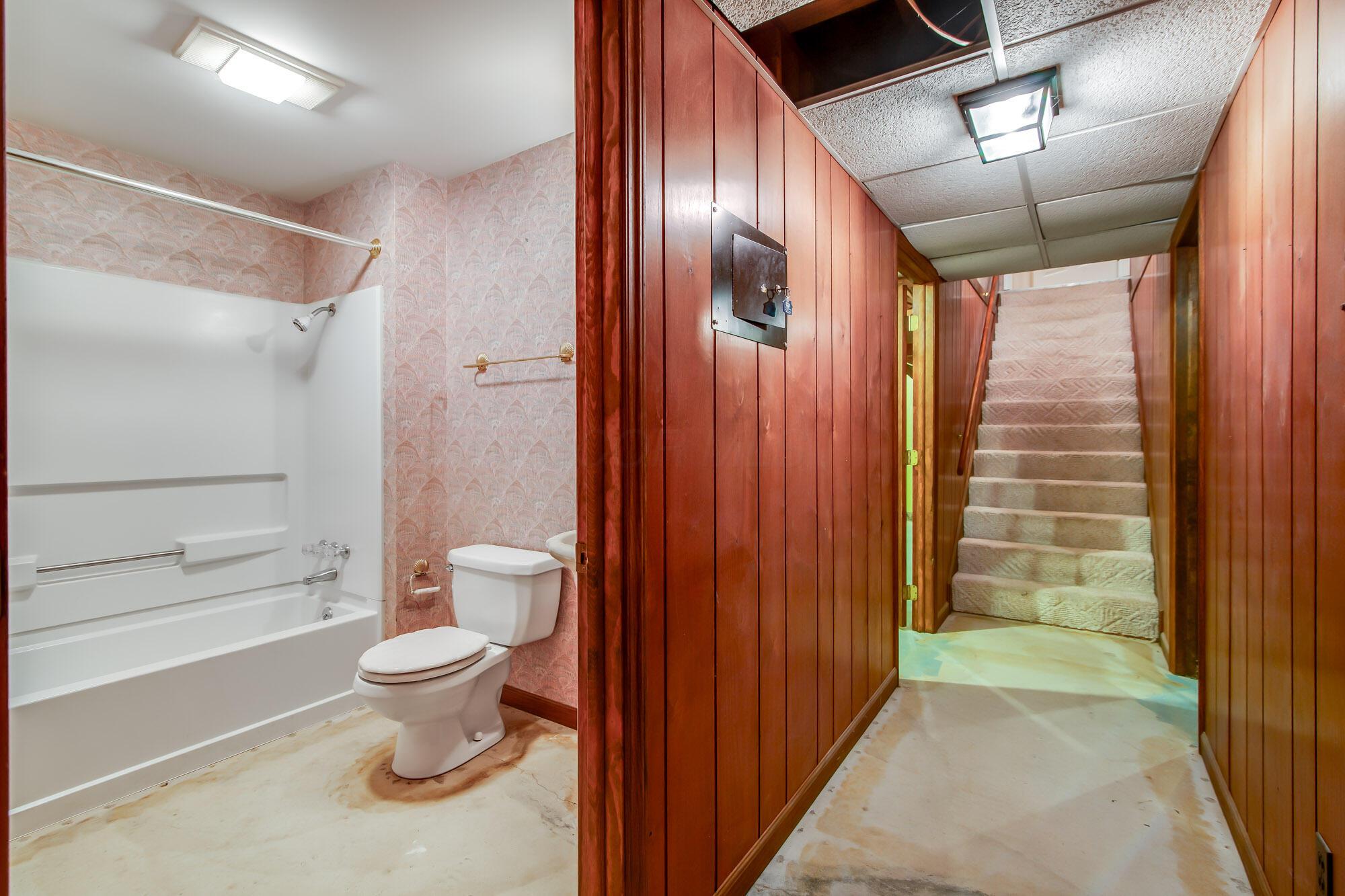 111 Vernonview Court, Mount Vernon, Ohio image 37
