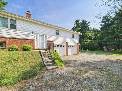 Photo for 1950 Lancaster Kirkersville Road NW
