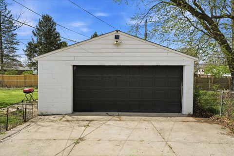 Tiny photo for 6525 Devonhill Road, Columbus, OH 43229 (MLS # 226030264)
