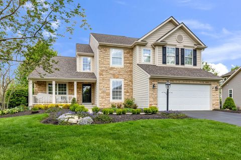 Photo of 6686 Clear Creek Loop, Powell, OH 43065 (MLS # 226013557)