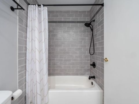 Tiny photo for 295 Beckley Lane, Dublin, OH 43017 (MLS # 226005779)