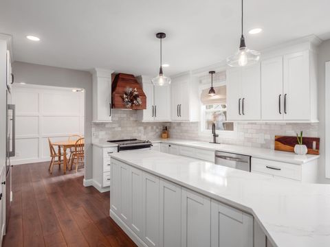 Tiny photo for 295 Beckley Lane, Dublin, OH 43017 (MLS # 226005779)