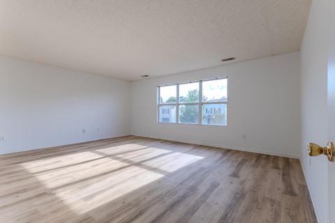 Tiny photo for 5480 Rothermund Drive, Canal Winchester, OH 43110 (MLS # 225037637)