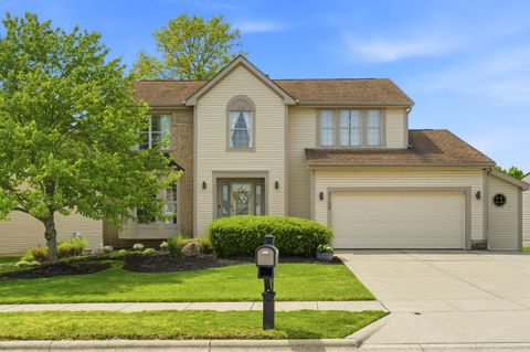 Photo of 3139 Ambarwent Road, Reynoldsburg, OH 43068 (MLS # 226014247)