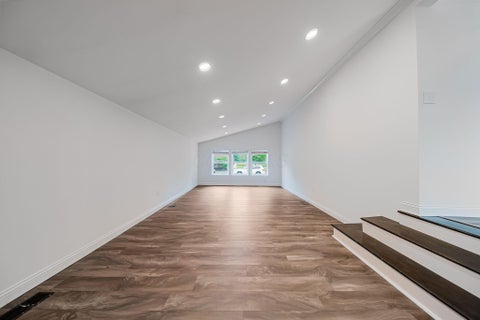 Tiny photo for 590 W 2nd Avenue, Columbus, OH 43201 (MLS # 226022282)