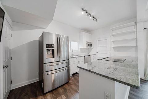 Tiny photo for 590 W 2nd Avenue, Columbus, OH 43201 (MLS # 226022282)