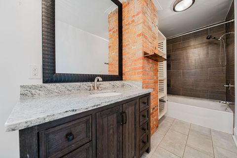 Tiny photo for 590 W 2nd Avenue, Columbus, OH 43201 (MLS # 226022282)