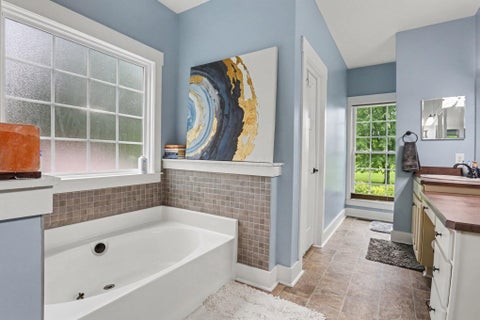 Tiny photo for 5265 Babbitt Road, New Albany, OH 43054 (MLS # 226029565)