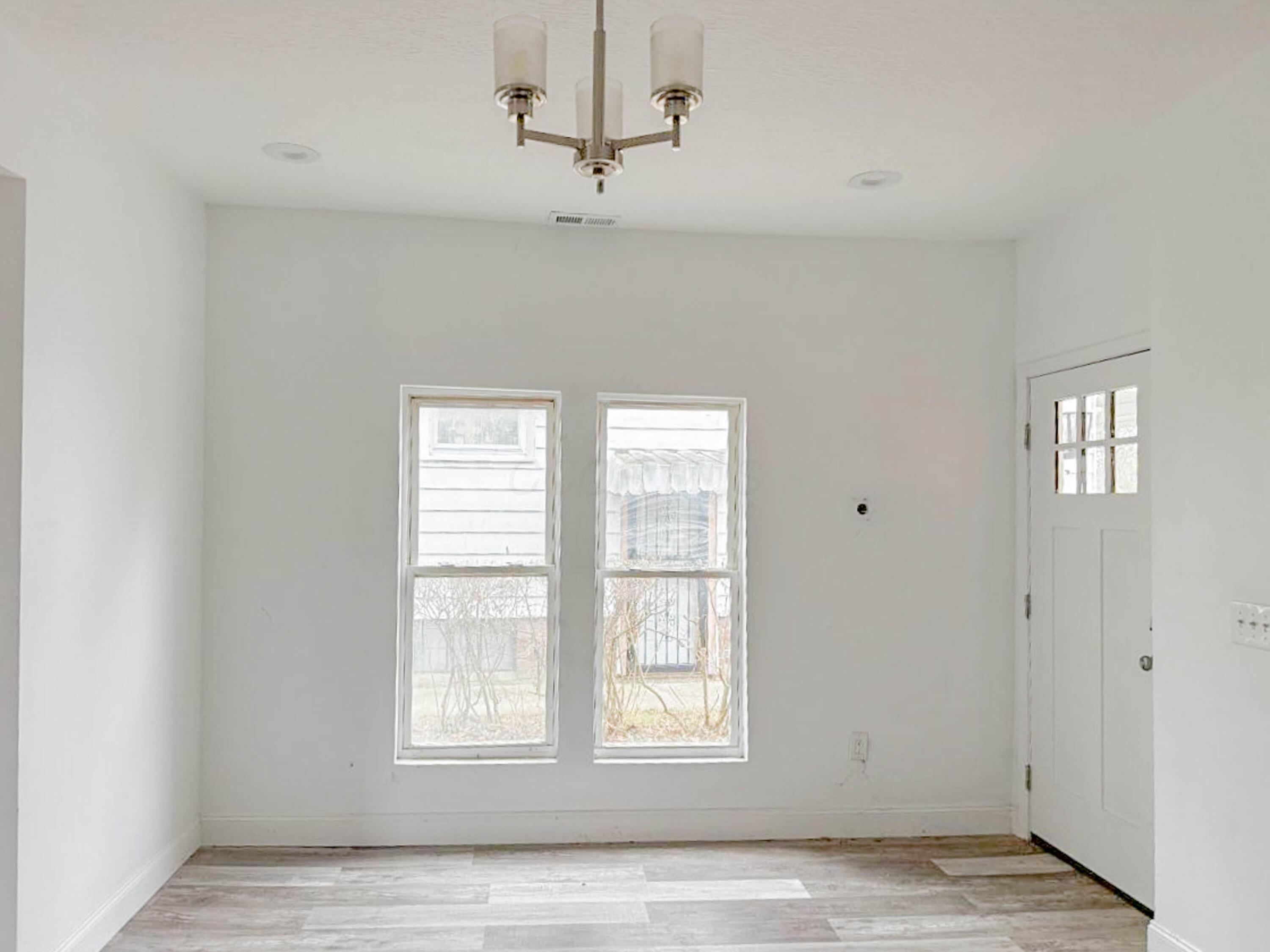 584 Kelton Avenue, Columbus, Ohio image 8