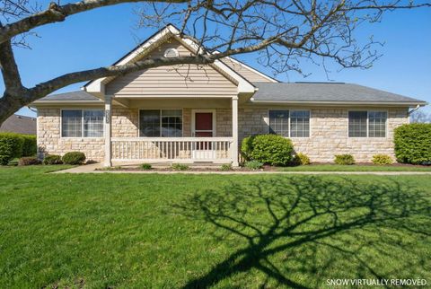 Photo of 233 Wildwood Court, Heath, OH 43056 (MLS # 226003659)
