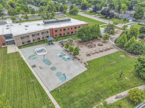 Tiny photo for 4375 Castleton Road, Upper Arlington, OH 43220 (MLS # 226029178)