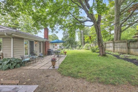Tiny photo for 4375 Castleton Road, Upper Arlington, OH 43220 (MLS # 226029178)
