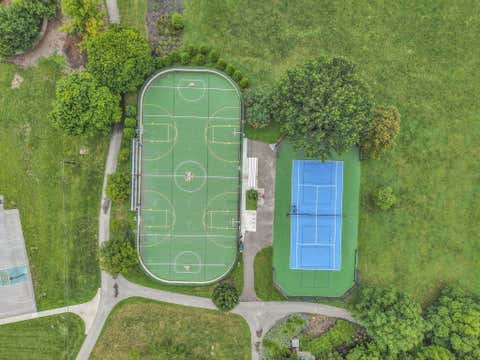 Tiny photo for 4375 Castleton Road, Upper Arlington, OH 43220 (MLS # 226029178)