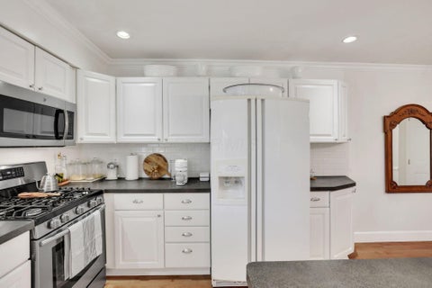 Tiny photo for 4375 Castleton Road, Upper Arlington, OH 43220 (MLS # 226029178)