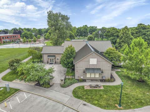 Tiny photo for 4375 Castleton Road, Upper Arlington, OH 43220 (MLS # 226029178)