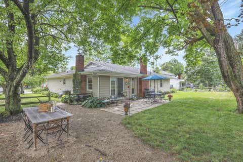 Tiny photo for 4375 Castleton Road, Upper Arlington, OH 43220 (MLS # 226029178)