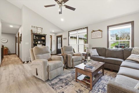 Tiny photo for 353 Valleybrook Circle, Howard, OH 43028 (MLS # 226012311)