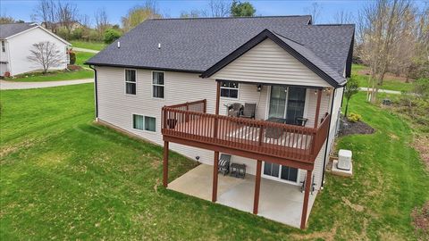 Tiny photo for 353 Valleybrook Circle, Howard, OH 43028 (MLS # 226012311)