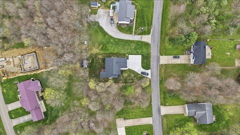 Tiny photo for 353 Valleybrook Circle, Howard, OH 43028 (MLS # 226012311)